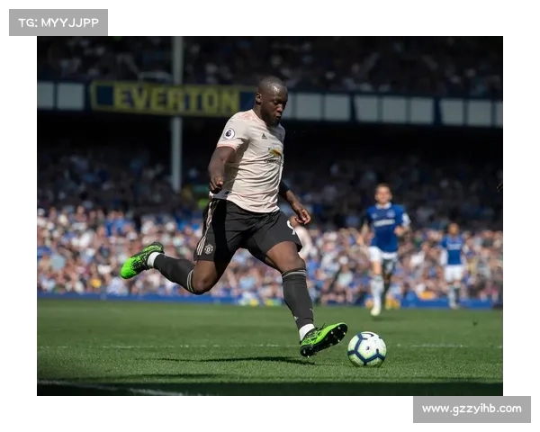 卢卡库转会曼联的五大影响因素及其对球队发展的深远影响